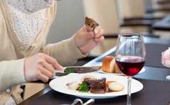 アンジャッシュ・渡部さんが選ぶ1000円グルメに「幅15mmの極太油そば!?」