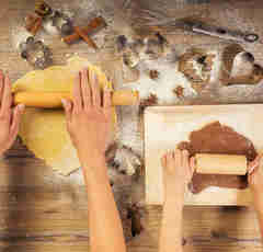 子供にお手伝いさせる理由…「家事を覚えて欲しい」海外に対し日本は？