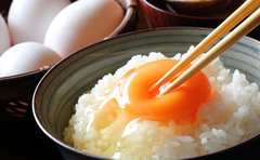 料理長の極上卵かけご飯「冷蔵庫にある想定外の組み合わせ」