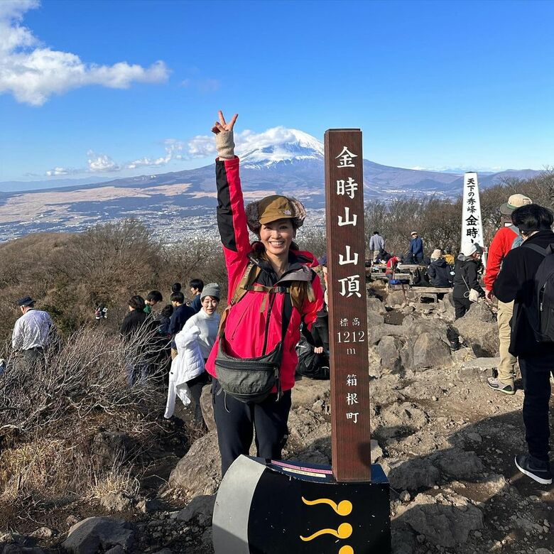 金時山登山の様子「今年も素敵な店との出会いに期待！」（Instagramより）