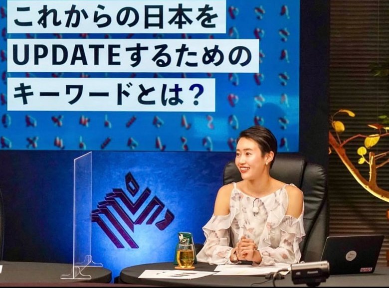 2019年にNewsPicks初代キャスターとなった奥井奈々さん