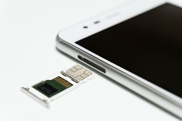 横山家で行う節約術④格安スマホに変えて一家7人で8000円代