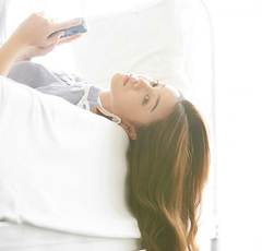 梅宮アンナさんがスマホ疲れ告白！ネットの一方通行は「いつの間にか自分を追い込む」と共感が!!