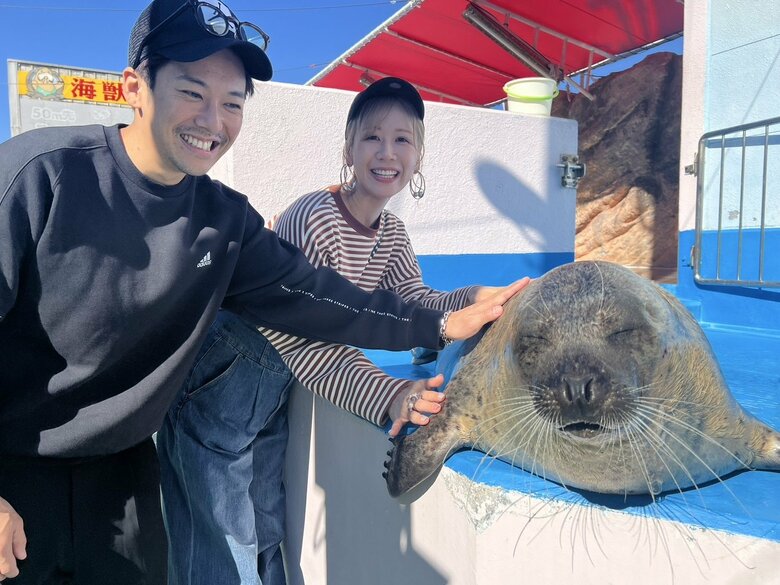 ふたりで水族館デートへ