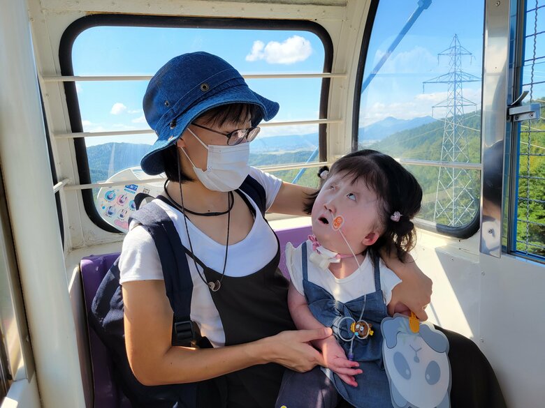 小学校の修学旅行の様子