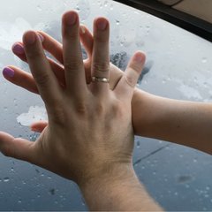 芳香剤にミラーの汚れ…妻が気づいた「車の異変」は夫の浮気の痕跡だった!!