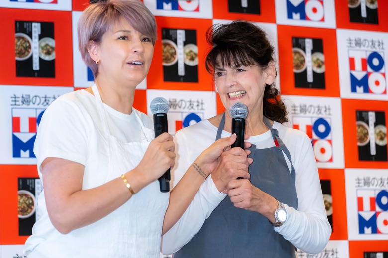 美食家で料理の腕もプロ級だった辰夫さん。レシピノートはアンナさんの手によって出版された （写真／佐藤靖彦）