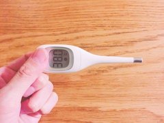 旅先で子どもが発熱！【国内編】慌てずに対処するための知識と対処法