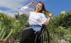 「日焼けや夏バテだと思っていた」女性が26歳で指定難病に「不良品を渡して申し訳ない」と夫に泣きながら伝えた日