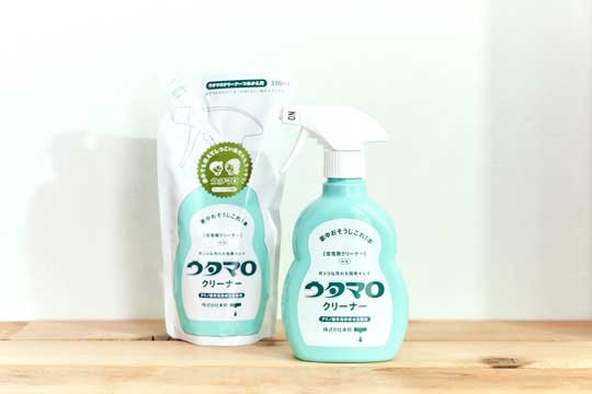 ウタマロキッチン 470円（400ml）、詰替用 270円（350ml） ※ともにメーカー希望小売価格、税抜