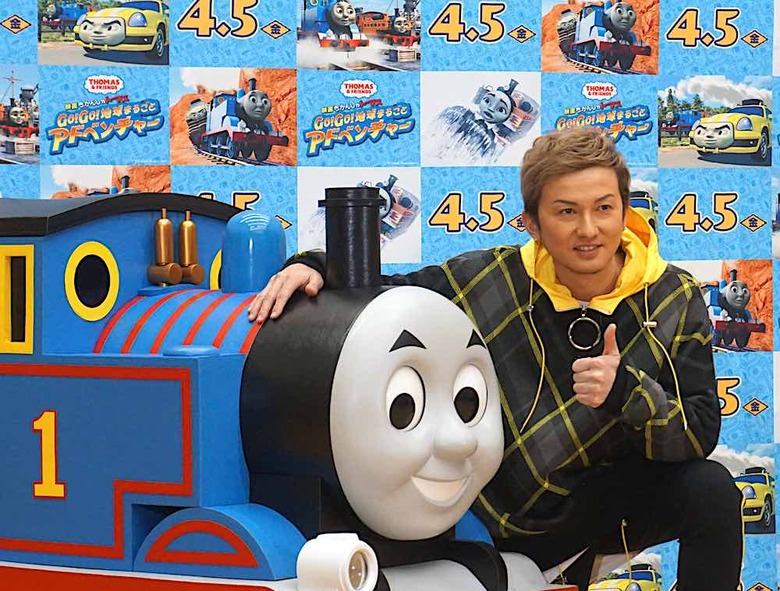 トーマスとすっかり仲良し！のISSAさん