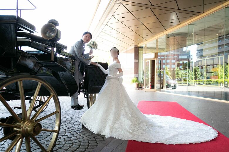 2021年11月に入籍し、2022年10月に挙式