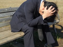 早期退職の50代男性「仕事決まらずローン滞り、孤立」死にたいときに出会った住職の言葉