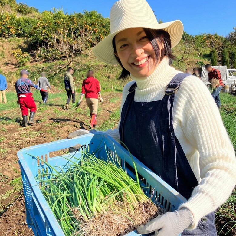 下中玉ねぎの苗植えのお手伝いに小田原へ