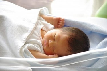 子供の理想の睡眠時間は？寝不足が与える悪影響と対処法