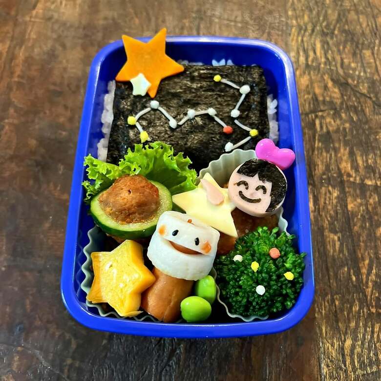プラネタリウムへ遠足に行く娘のために「プラネタリウム弁当」を用意