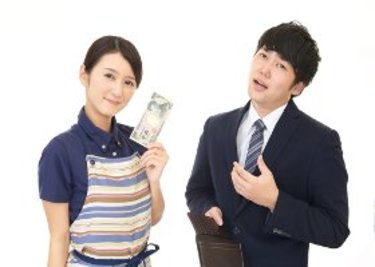 「情けない気持ちになる」…平均額3万4699円 夫のおこづかい制を巡る戦い