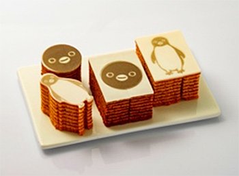  ▲ペンギンがスポッ！と飛び出て楽しい♪ 「Suicaのペンギンバウム」3564円　限定300個（まめや金澤萬久／東京駅グランスタ内) 