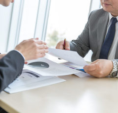 最悪な接客相手への自己防衛「人生辛いだろうな」と哀れんでやり過ごす!?