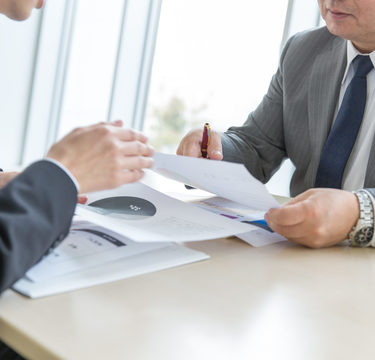 最悪な接客相手への自己防衛「人生辛いだろうな」と哀れんでやり過ごす!?