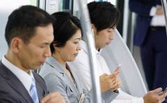 「通勤電車でも座席についたら秒で寝る…」それどんな魔法!?