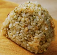 ローソン「悪魔のおにぎり」約1カ月で20万個の大ヒット商品が再登場