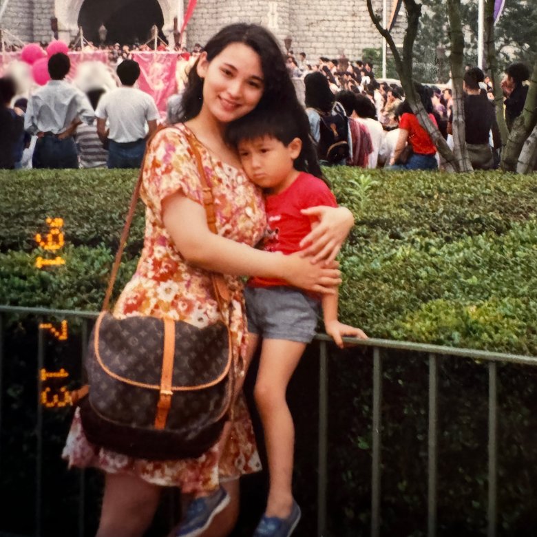 お母さんと遊園地に遊びに行ったときの1枚