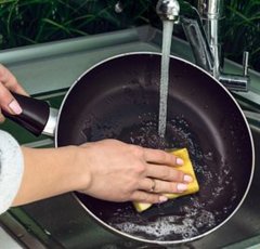 食器洗いの価値は年間146万円!? 支払っても逃れたい主婦の本音