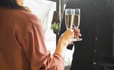 「今度ご飯行こうよ」は社交辞令!?本心じゃない発言を見極める方法