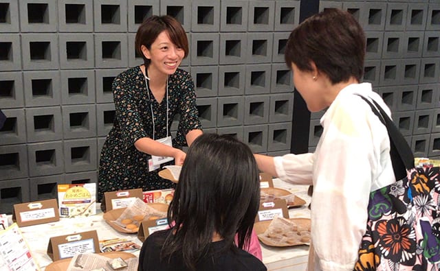 震災後、アレルギー食の大切さを伝えるイベントを定期的に行っている