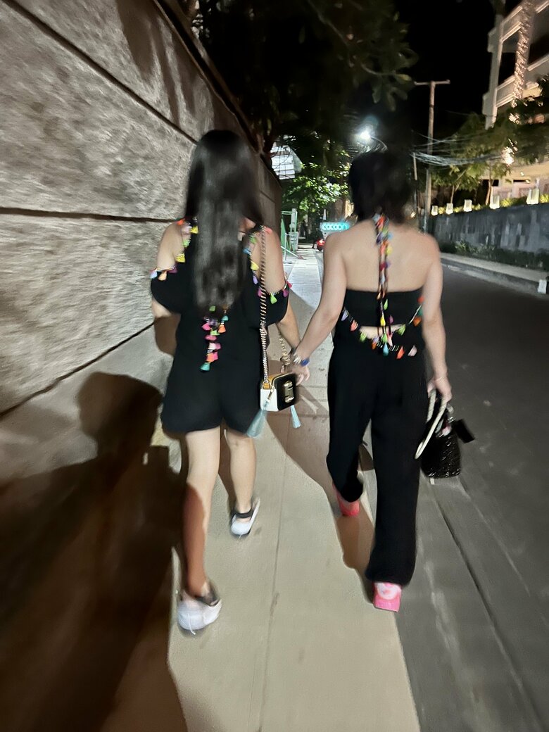 娘さんとおしゃれを楽しむ奈歩さん