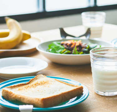 最強の卵かけご飯の作り方「まずご飯に醤油をかける!?」