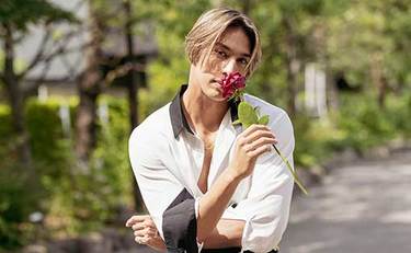 バチェロレッテ・當間ローズ「いじめのアザを見た母の言葉」で怖いものがなくなった