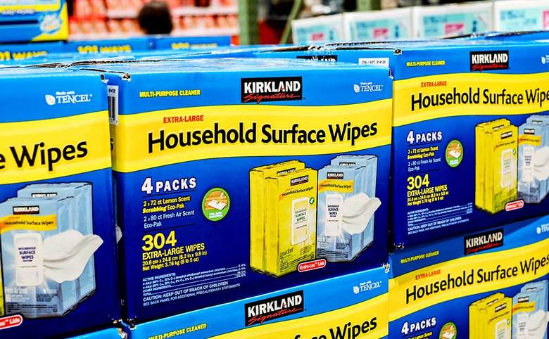 10:KIRKLAND SIGNATURE クリーナーシート フレッシュエアー80×2、レモン72×2　1458円（税込）