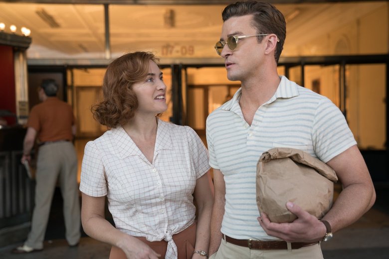 (C) 2017 GRAVIER PRODUCTIONS, INC.