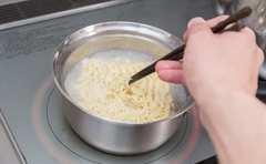 藤ヶ谷太輔さんのニラもっりもり「サッポロ一番」アレンジレシピ！