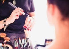 9割以上の女性が「他人のメイク崩れ」をチェックしていた!?