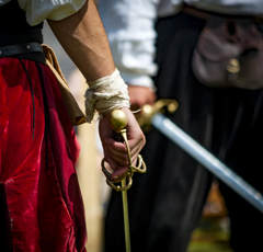 松坂桃李さんは絶対買う！？ 遊戯王の大人向け「デュエルディスク」への妄想と興奮