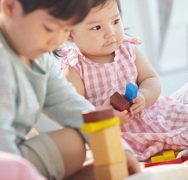 すぐに人のものを欲しがる子供の心理！親はどう対処する？