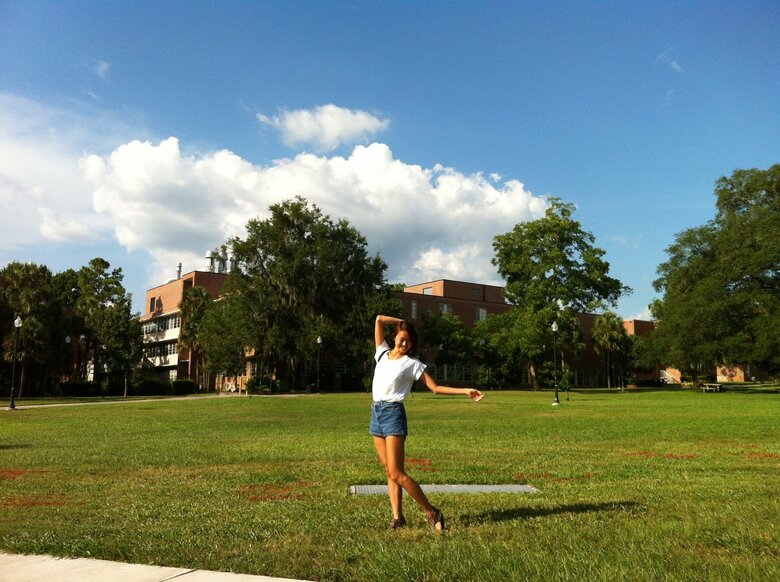 学生時代からスタイル抜群の奥井さん