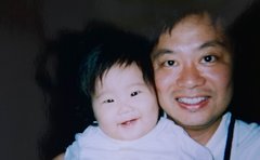 《高校時代は「うざい」「キモい」》乳がんで妻を亡くし17年間、反抗期もひとりで娘を育てた父が一瞬で報われた「母の日のプレゼント」