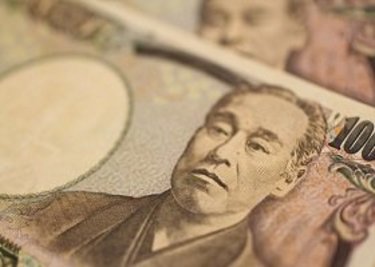 専業主婦と兼業主婦のおこづかい事情。平均は1カ月で14,942円？