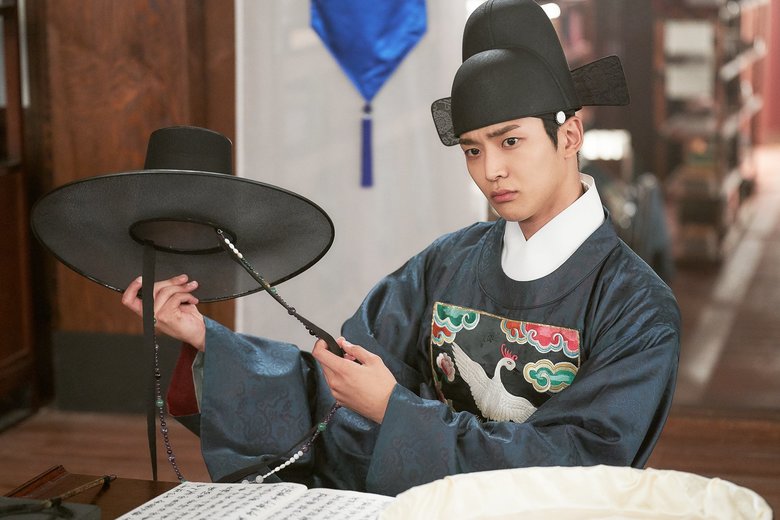 日本での人気も本格的になったロウンさん。Netflixシリーズ『恋慕』独占配信中