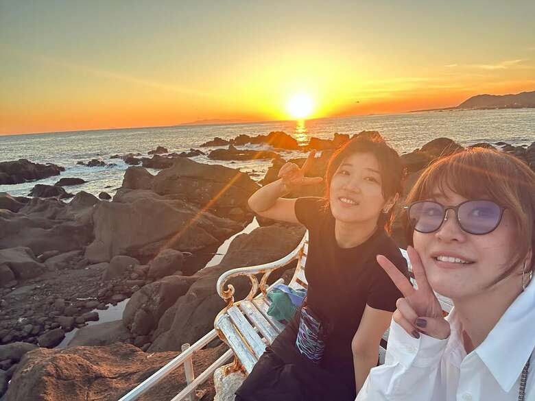 婚活仲間？のヒコロヒーさんとは女ふたり旅にも（Instagramより）