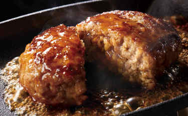 肉汁が溢れるハンバーグを作る裏技ランキング「4位は手早く混ぜる…じゃあ1位は？」