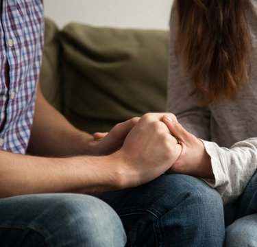 話題の「＃●●に2本分で告白」あなたなら誰に何を伝える？