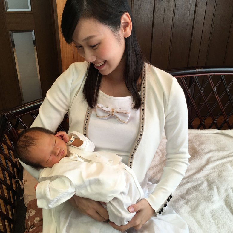 中野友加里と第一子