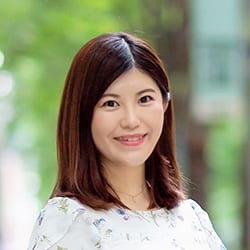 地方テレビ局で企業取材や広告営業を担当後、2019年にピップ株式会社の親会社であるフジモトHDに初の企業PR担当として入社。2019年11月、組織改革によりピップ株式会社へ出向。新入社員の指導員として後輩育成に従事している。広報宣伝課では現在、ピップグループ企業広報と、ピップエレキバン・ピップマグネループといった血行改善ブランドの商品広報を担当。商品情報の発信に加え、企業としての取り組みも発信していくことで信頼感の醸成に努めている。