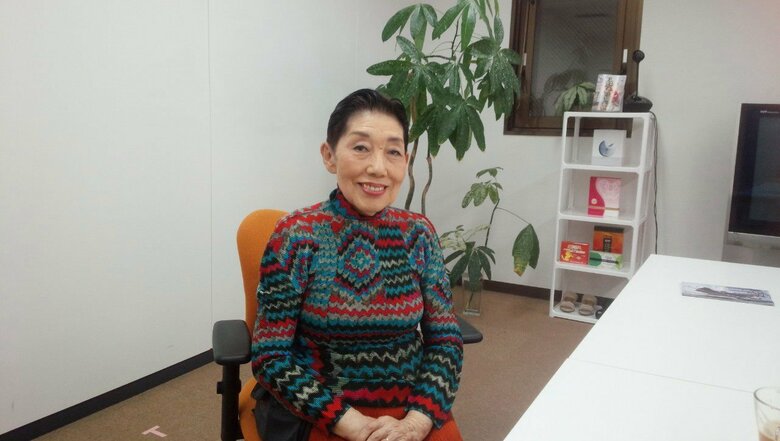 テレビの裏では同業者との戦いも