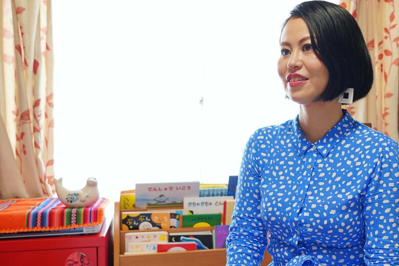 亡くなったわが子を何度も抱っこしたと語る志賀さん